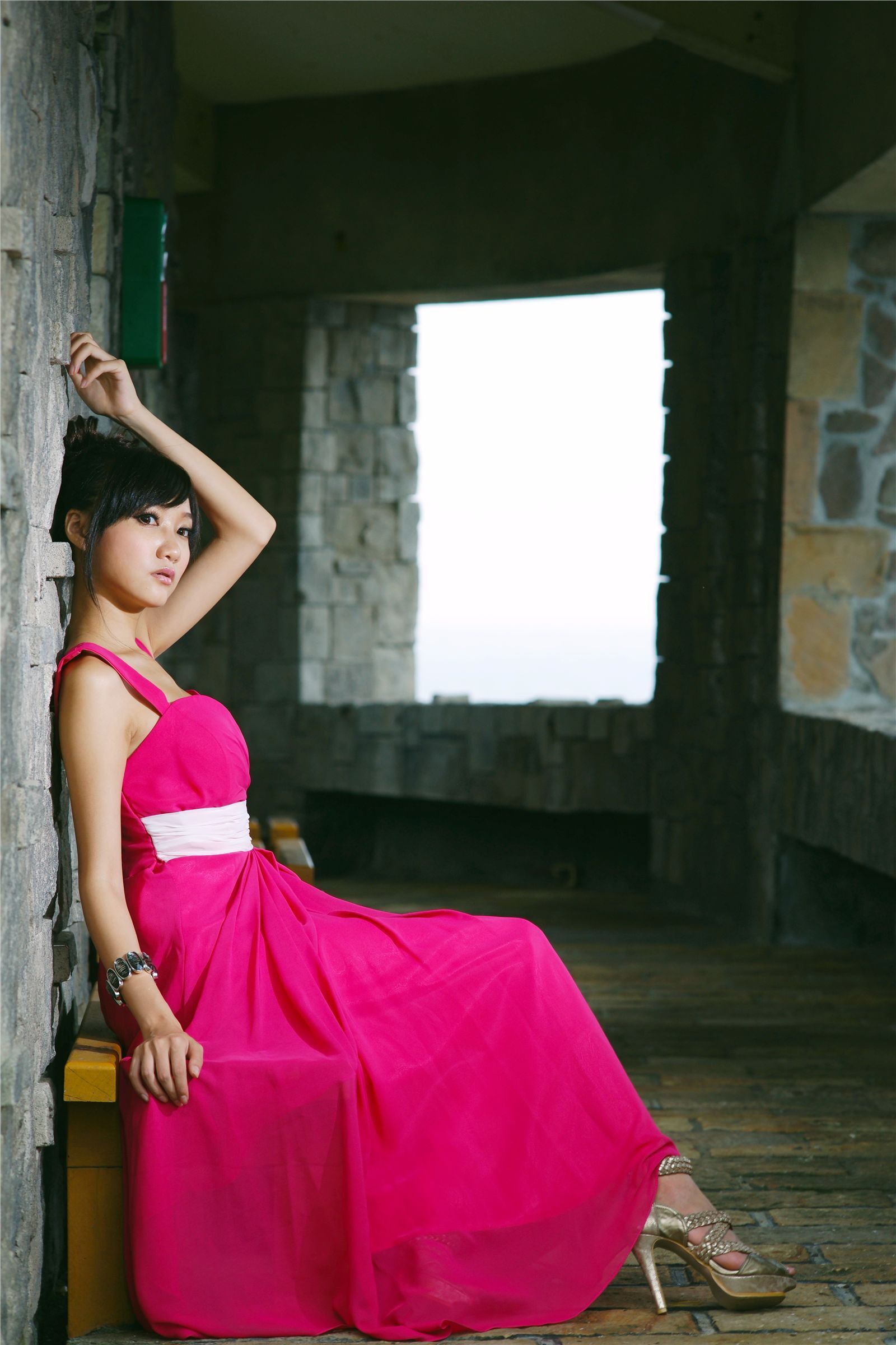 Tina 龍洞灣九份遊拍 性感美女图片 高清模特图片